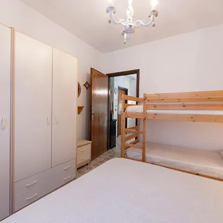 Villino Reale - Goelba بيت للعطل بورتو أتْسورّو