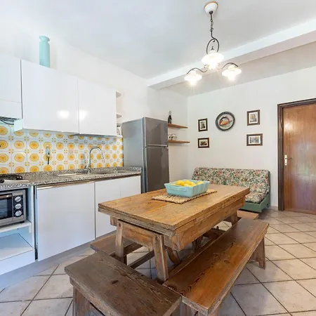 Villino Reale - Goelba بيت للعطل *